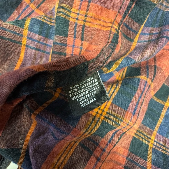 BKE Men's Plaid Shirt - Red and Blue - Picture 6 of 10